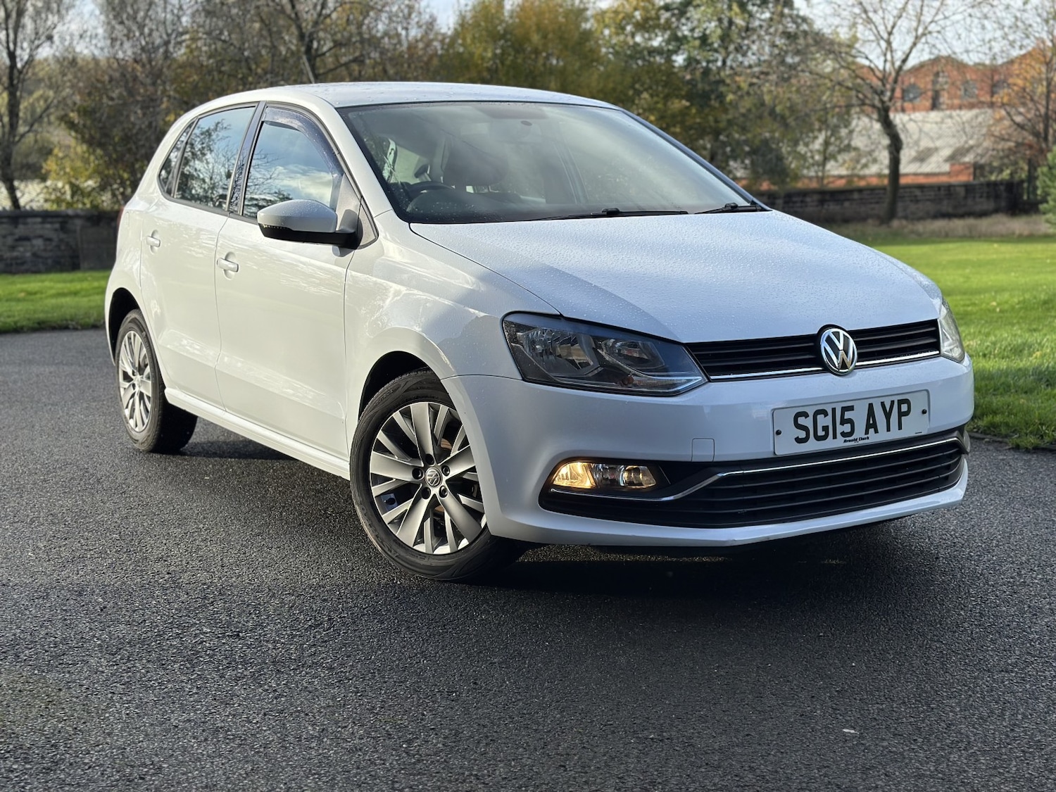 Used Volkswagen Polo 2015 for sale - 76439941: Photo 11