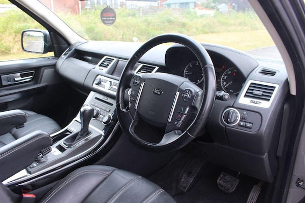 Used Land Rover Range Rover Sport 2011 for sale - 74055756: Photo 40