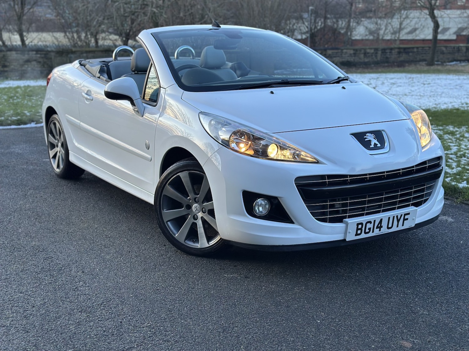Used Peugeot 207 CC 2014 for sale - 77159269: Photo 10