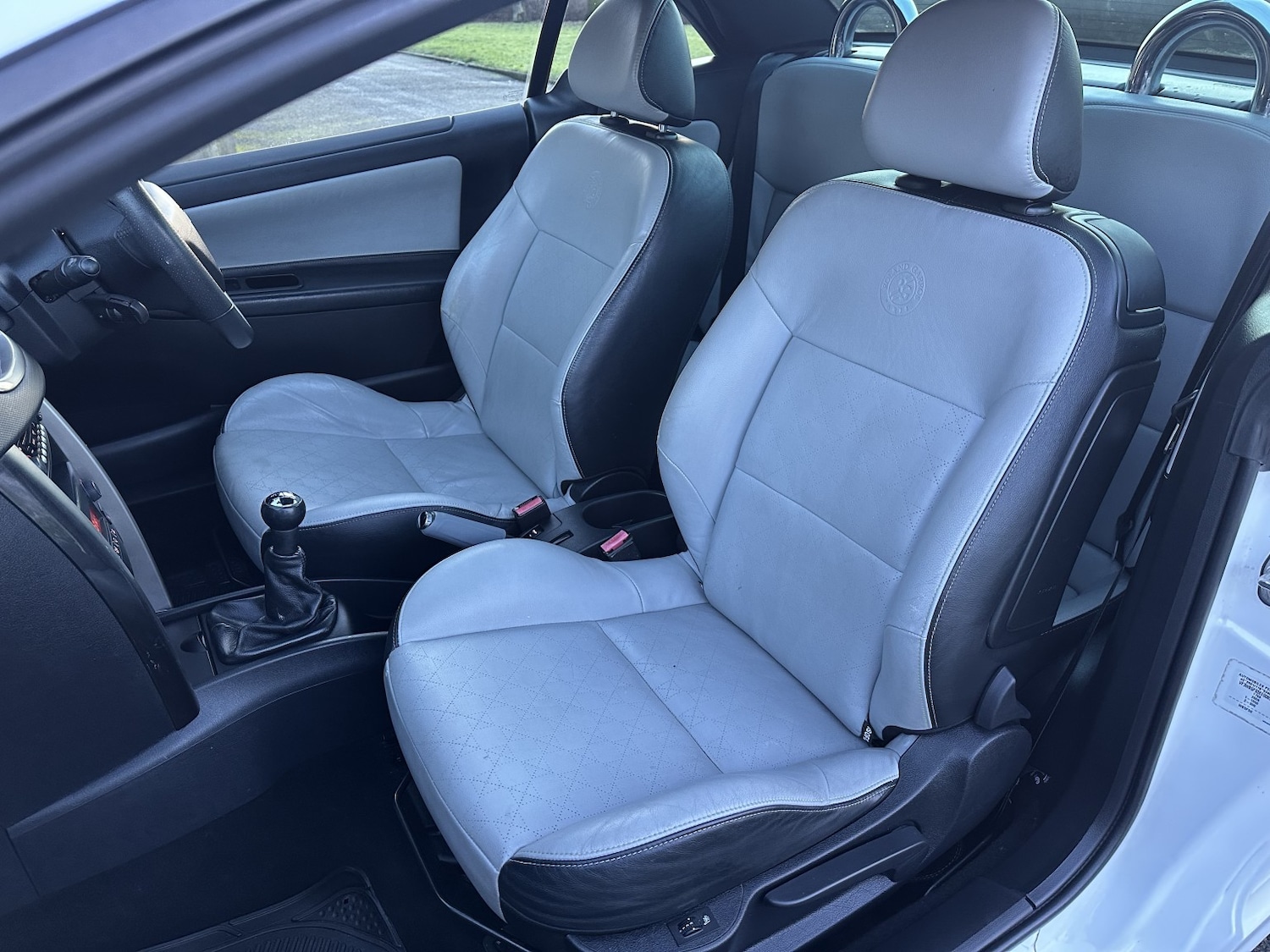 Used Peugeot 207 CC 2014 for sale - 77159269: Photo 17