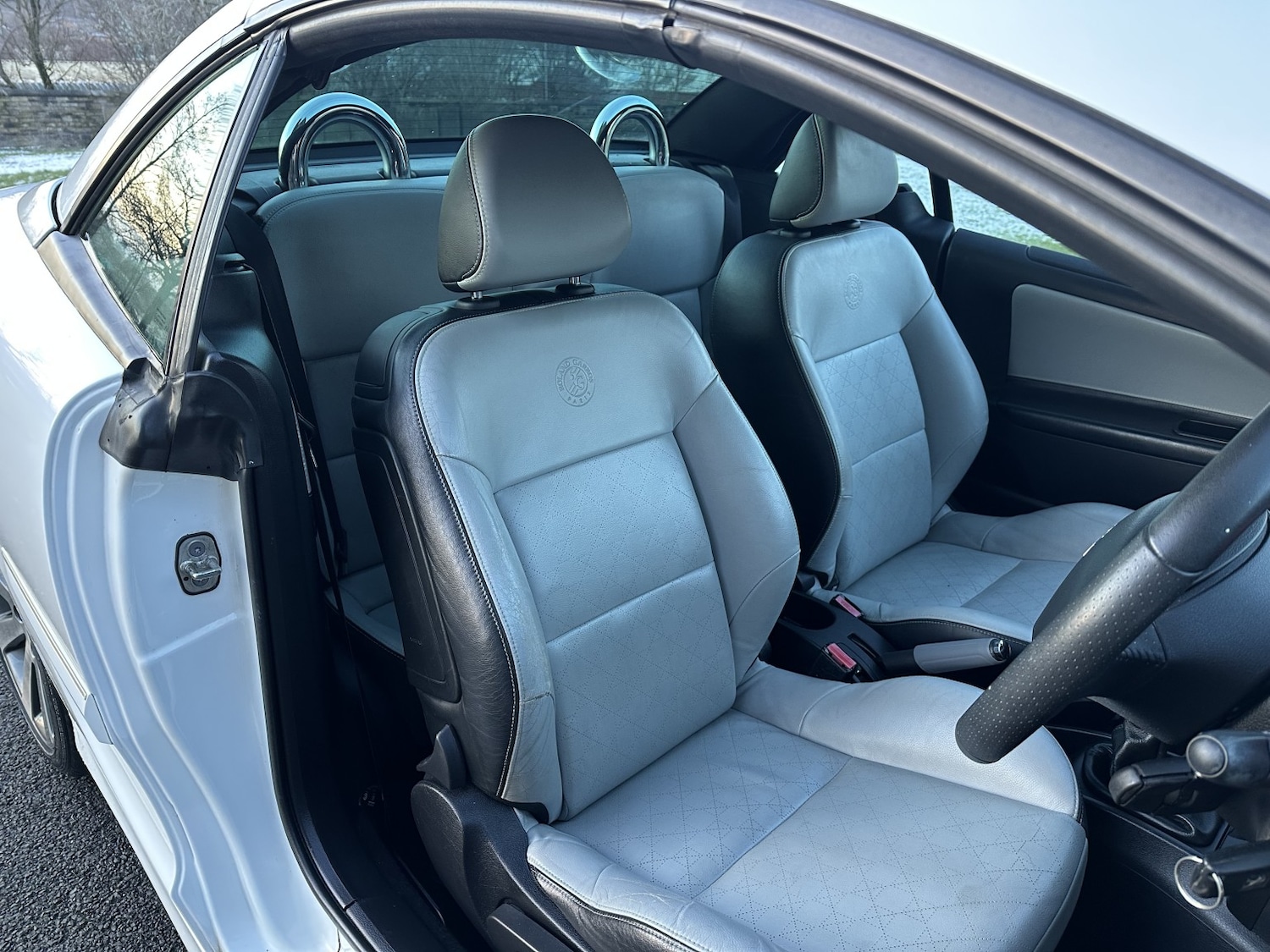 Used Peugeot 207 CC 2014 for sale - 77159269: Photo 19