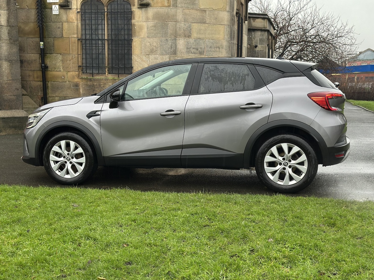 Used Renault Captur 2021 for sale - 76924430: Photo 10