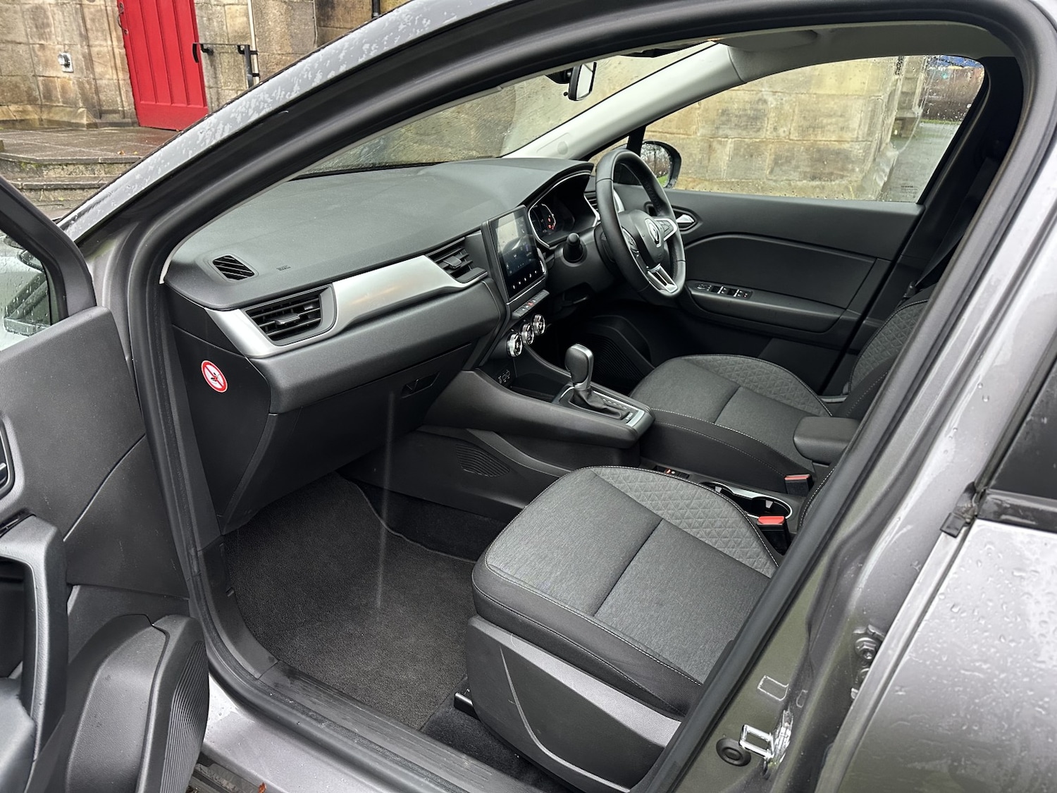 Used Renault Captur 2021 for sale - 76924430: Photo 12