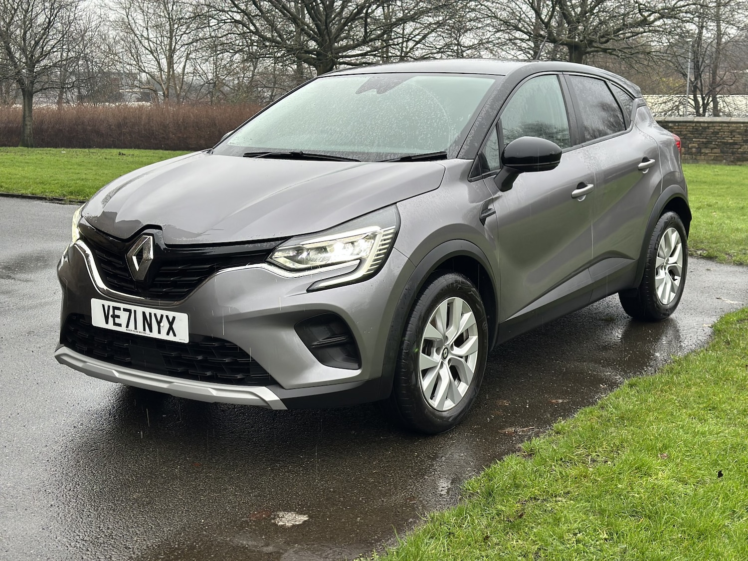 Used Renault Captur 2021 for sale - 76924430: Photo 4
