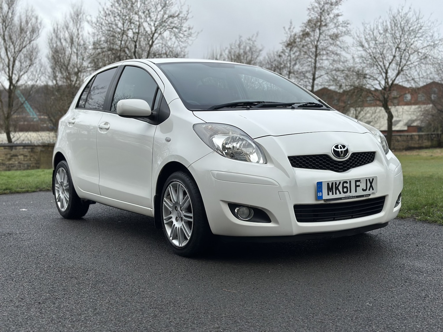 Used Toyota Yaris 2011 for sale - 77694319: Photo 15