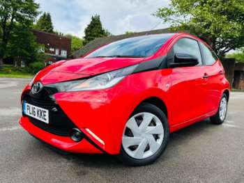 2016 - 1.0 VVT-i x-play 5-Door