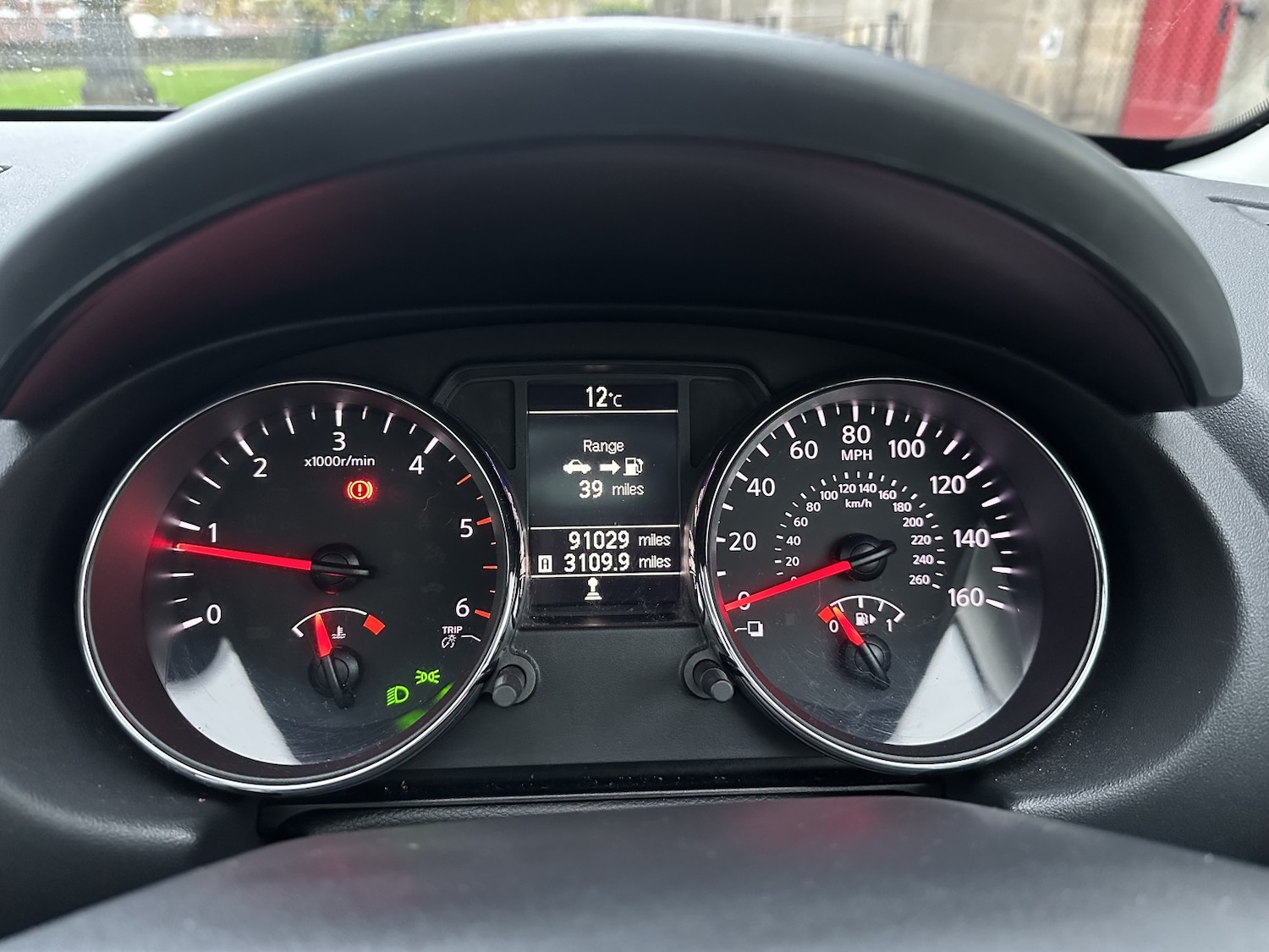 Used Nissan Qashqai 2012 for sale - 76387318: Photo 17