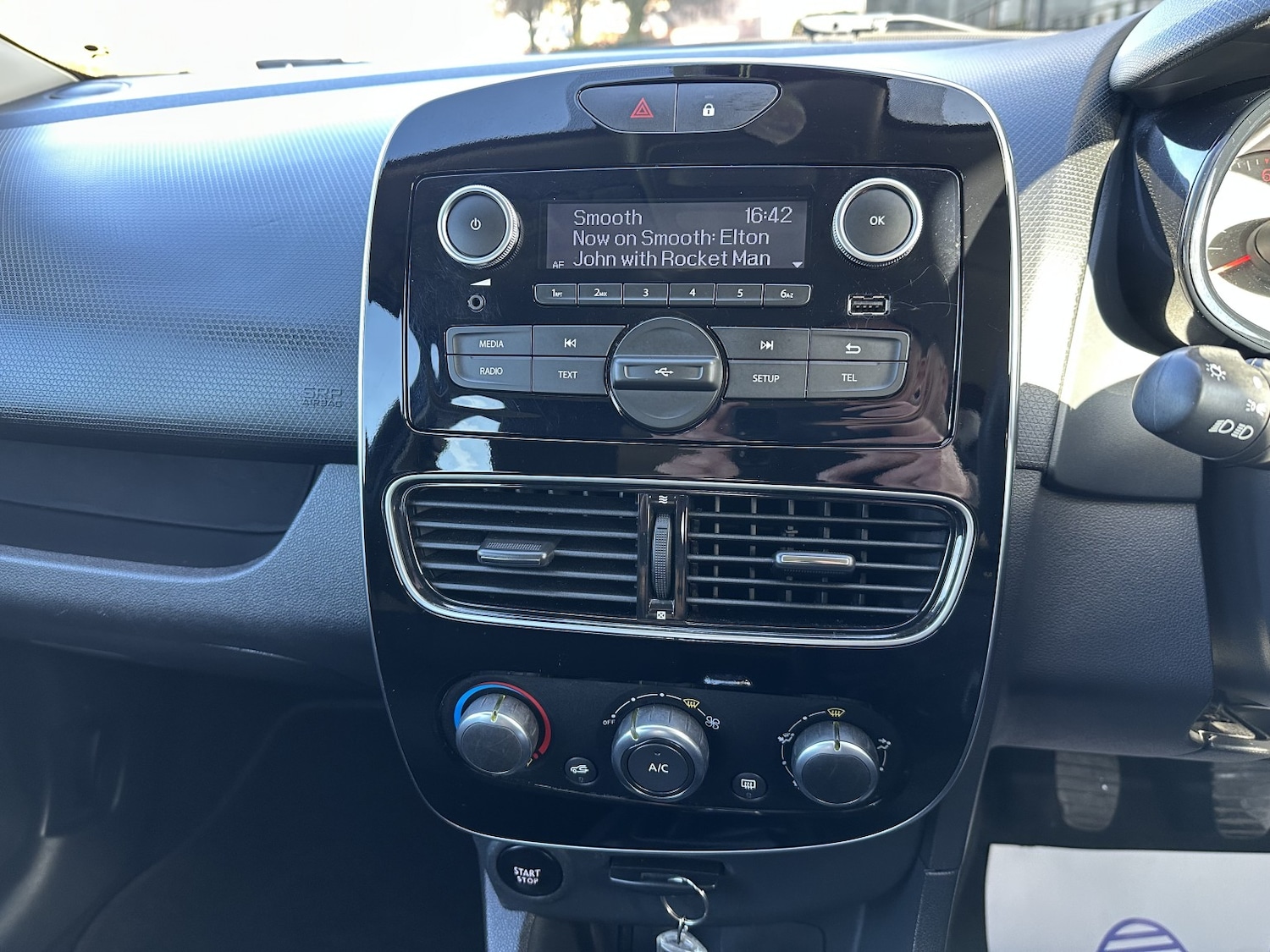 Used Renault Clio 2017 for sale - 77891687: Photo 23