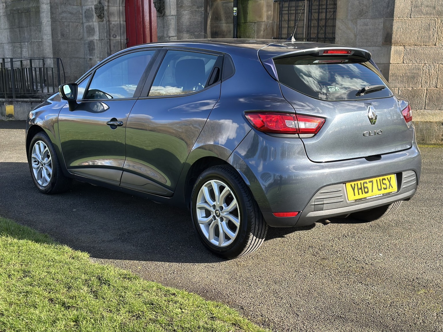 Used Renault Clio 2017 for sale - 77891687: Photo 8