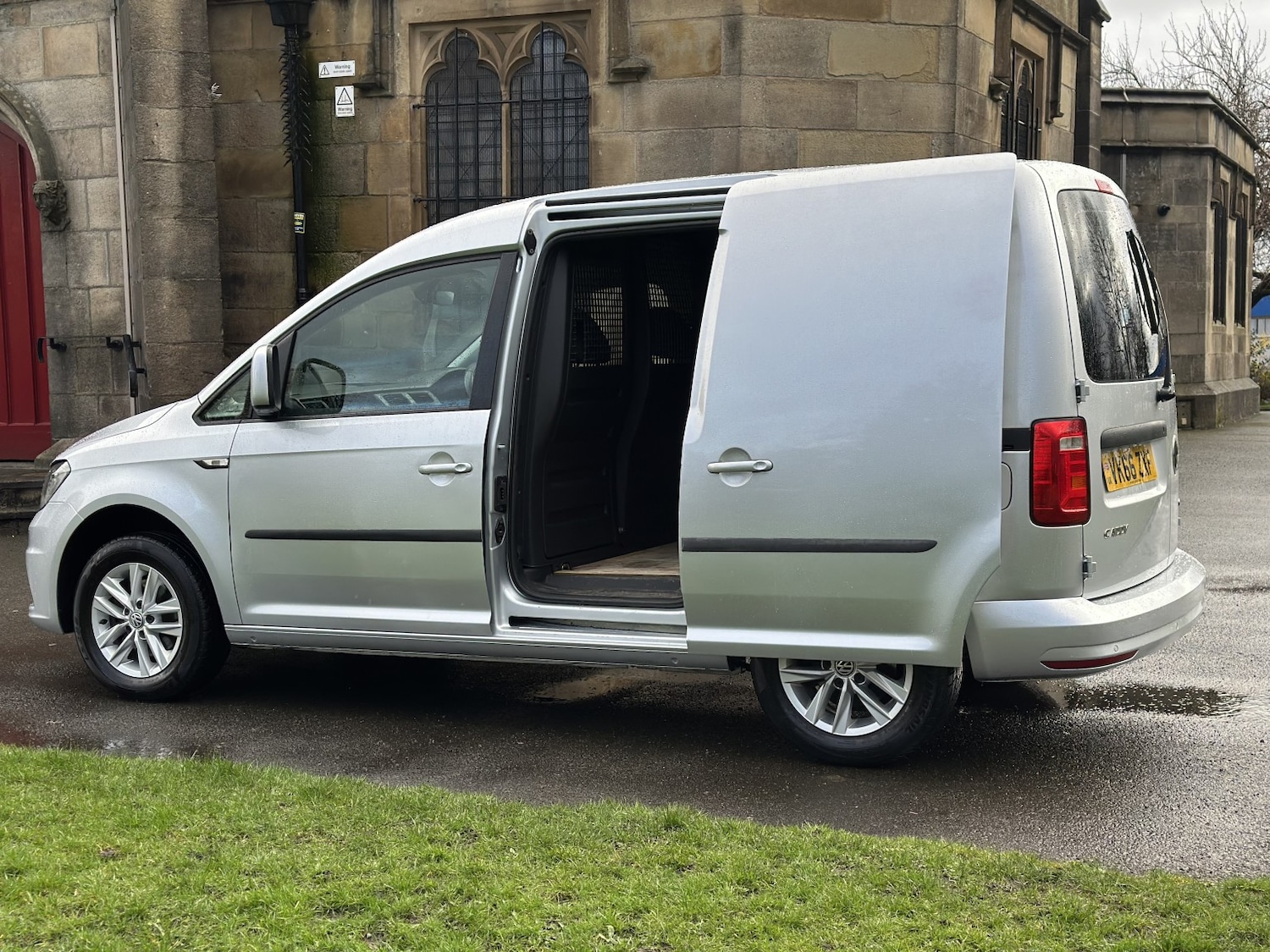 Used Volkswagen Caddy 2016 for sale - 77881088: Photo 15