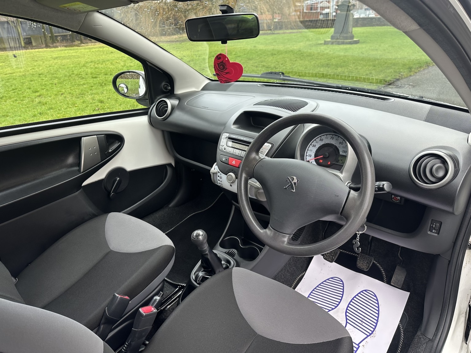 Used Peugeot 107 2014 for sale - 77535908: Photo 11