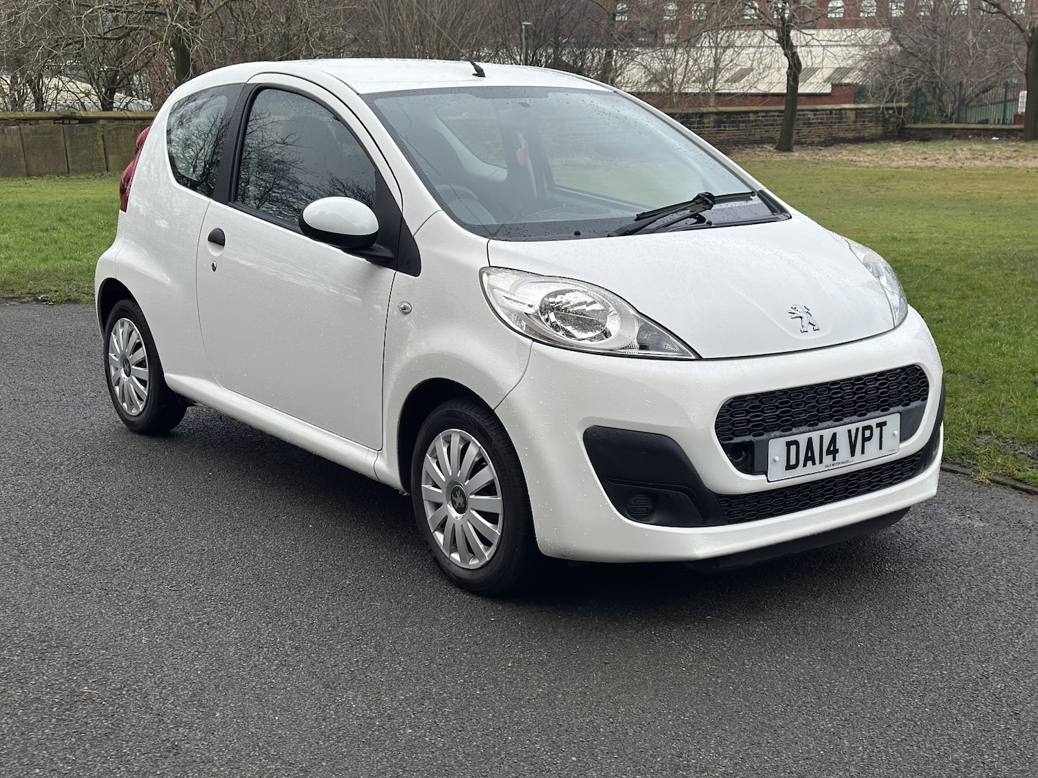 Used Peugeot 107 2014 for sale - 77535908: Photo 4
