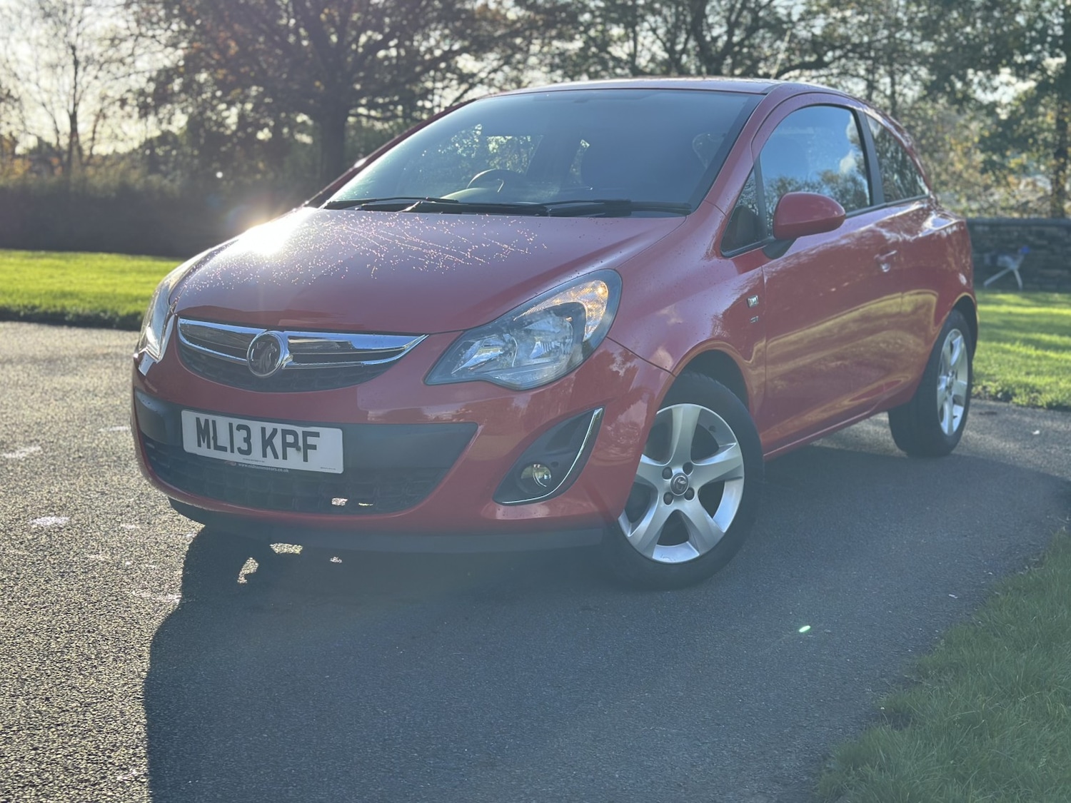 Used Vauxhall Corsa 2013 for sale - 76378995: Photo 2