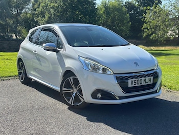 Used Peugeot 208 2015 for sale - 75231466: Photo