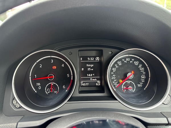 Used Volkswagen Scirocco 2014 for sale - 75632794: Photo 16