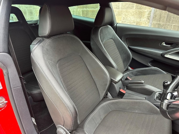 Used Volkswagen Scirocco 2014 for sale - 75632794: Photo 19