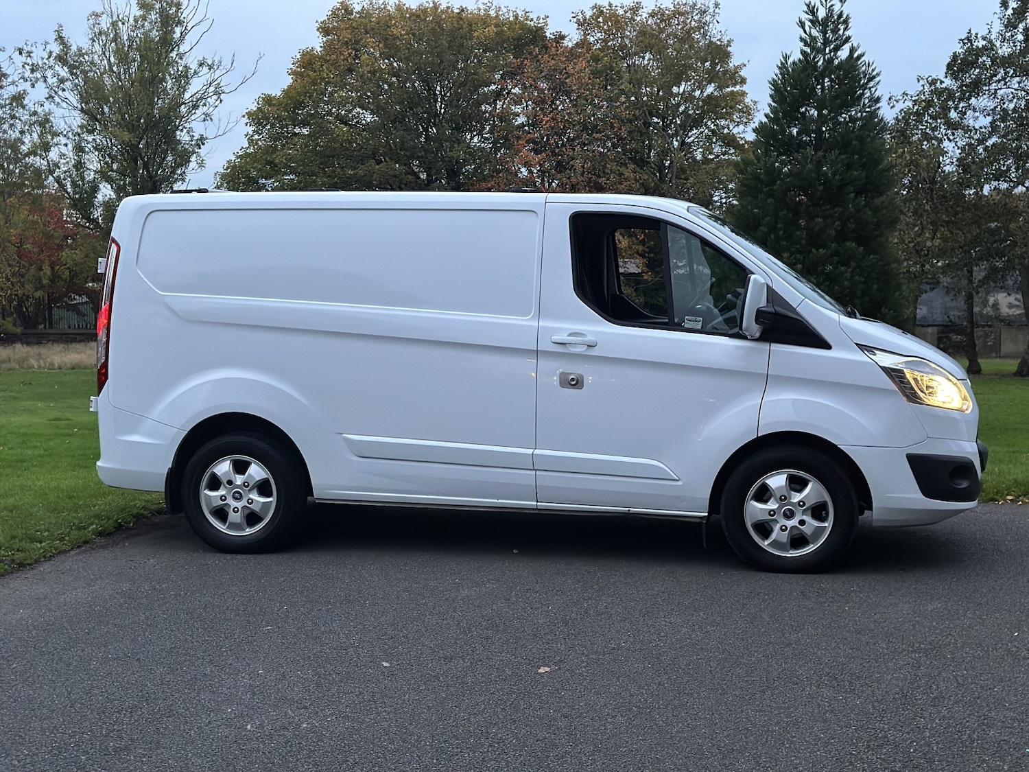 Used Ford Transit Custom 2016 for sale - 76313978: Photo 12