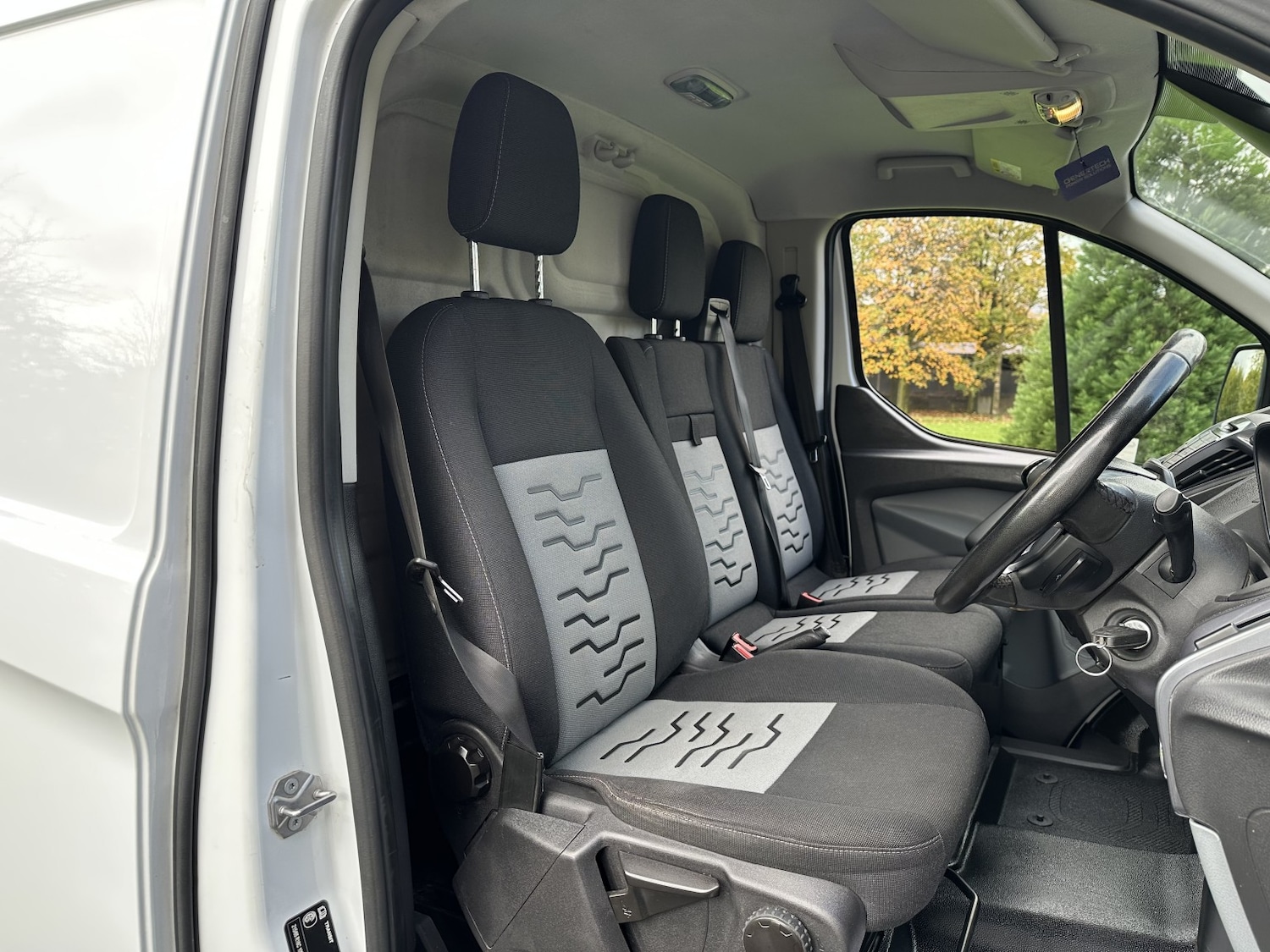 Used Ford Transit Custom 2016 for sale - 76313978: Photo 23