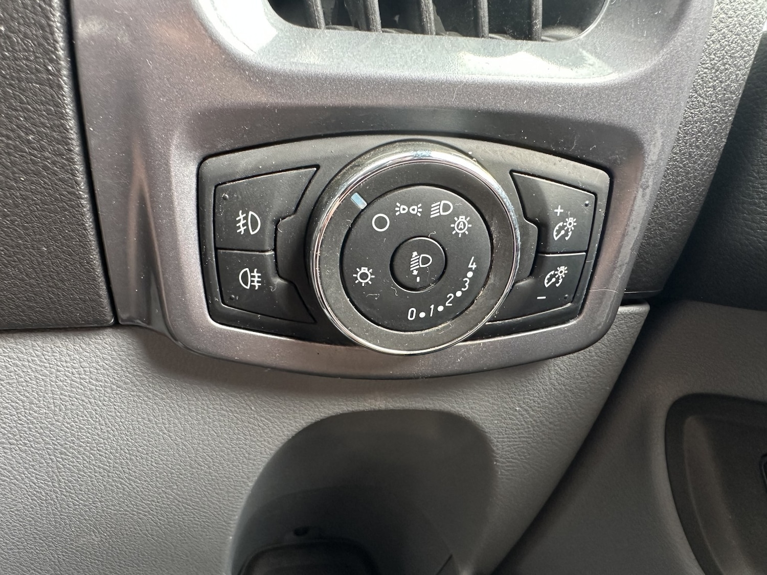 Used Ford Transit Custom 2016 for sale - 76313978: Photo 25