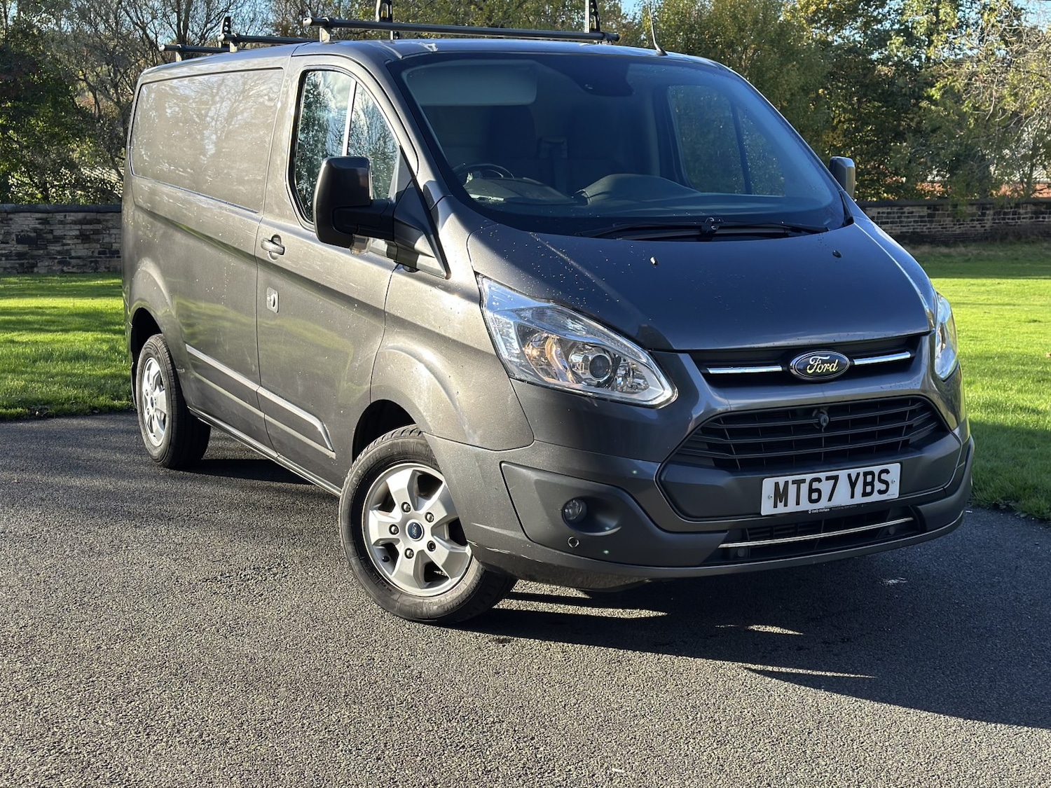 Used Ford Transit Custom 2017 for sale - 76378996: Photo 1
