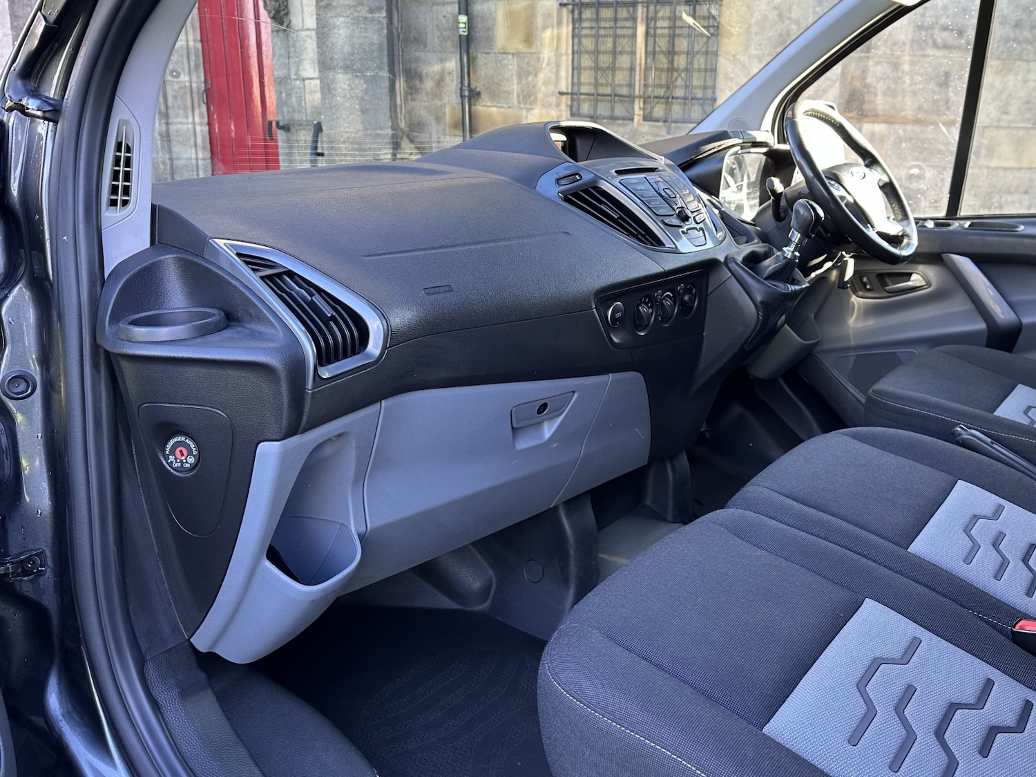 Used Ford Transit Custom 2017 for sale - 76378996: Photo 10