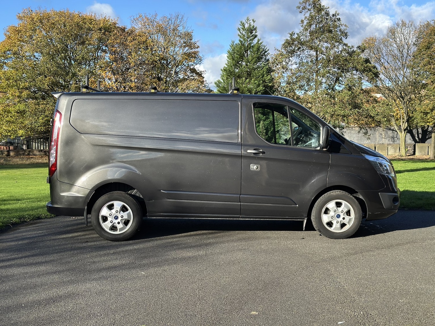 Used Ford Transit Custom 2017 for sale - 76378996: Photo 4