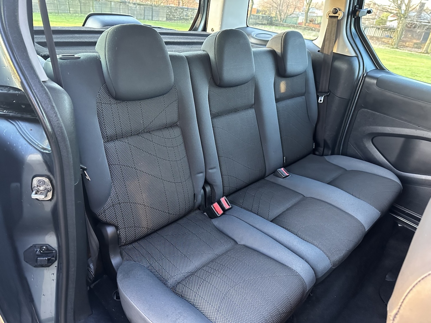 Used Peugeot Partner Tepee 2010 for sale - 77014781: Photo 12