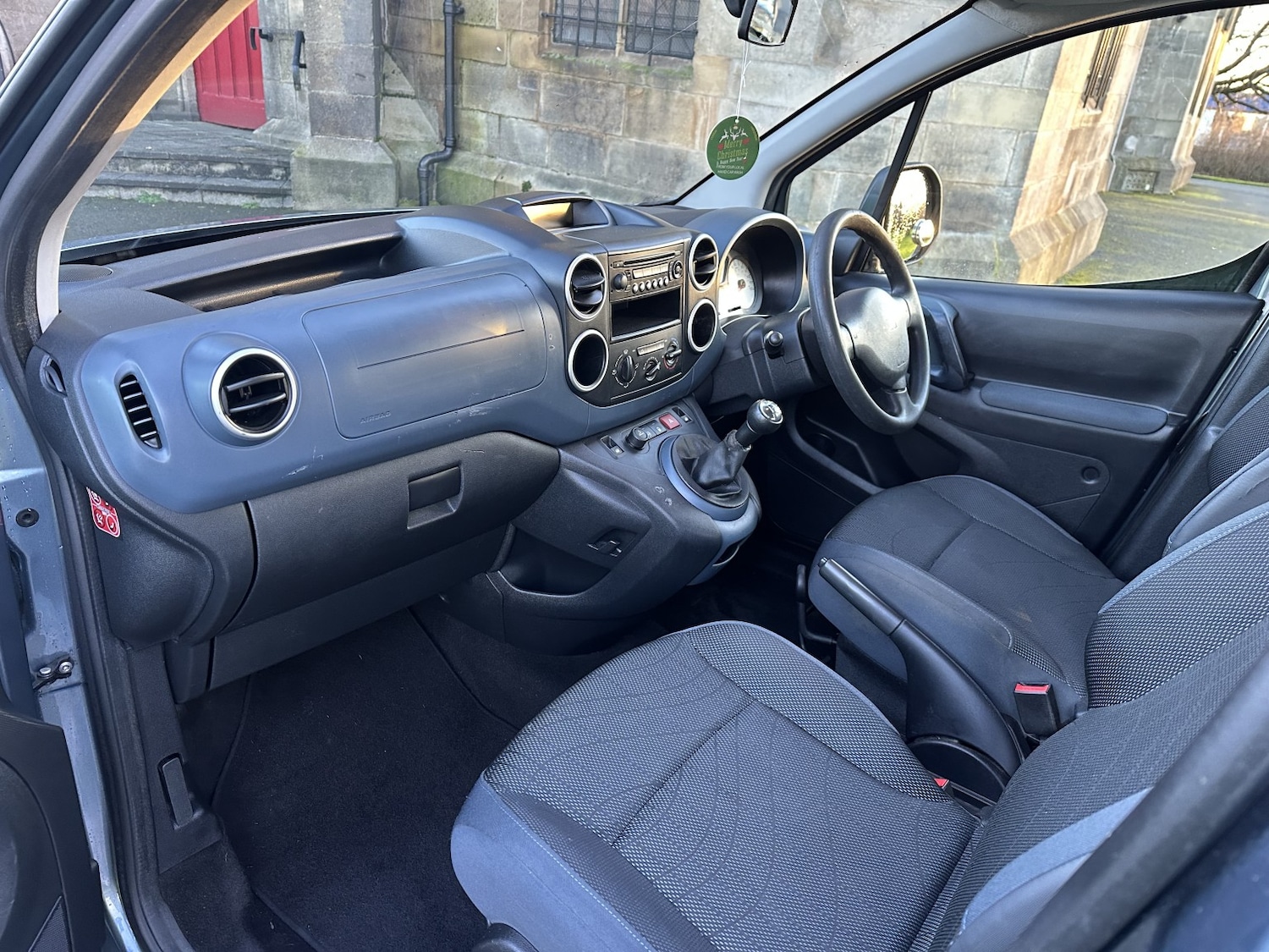 Used Peugeot Partner Tepee 2010 for sale - 77014781: Photo 16