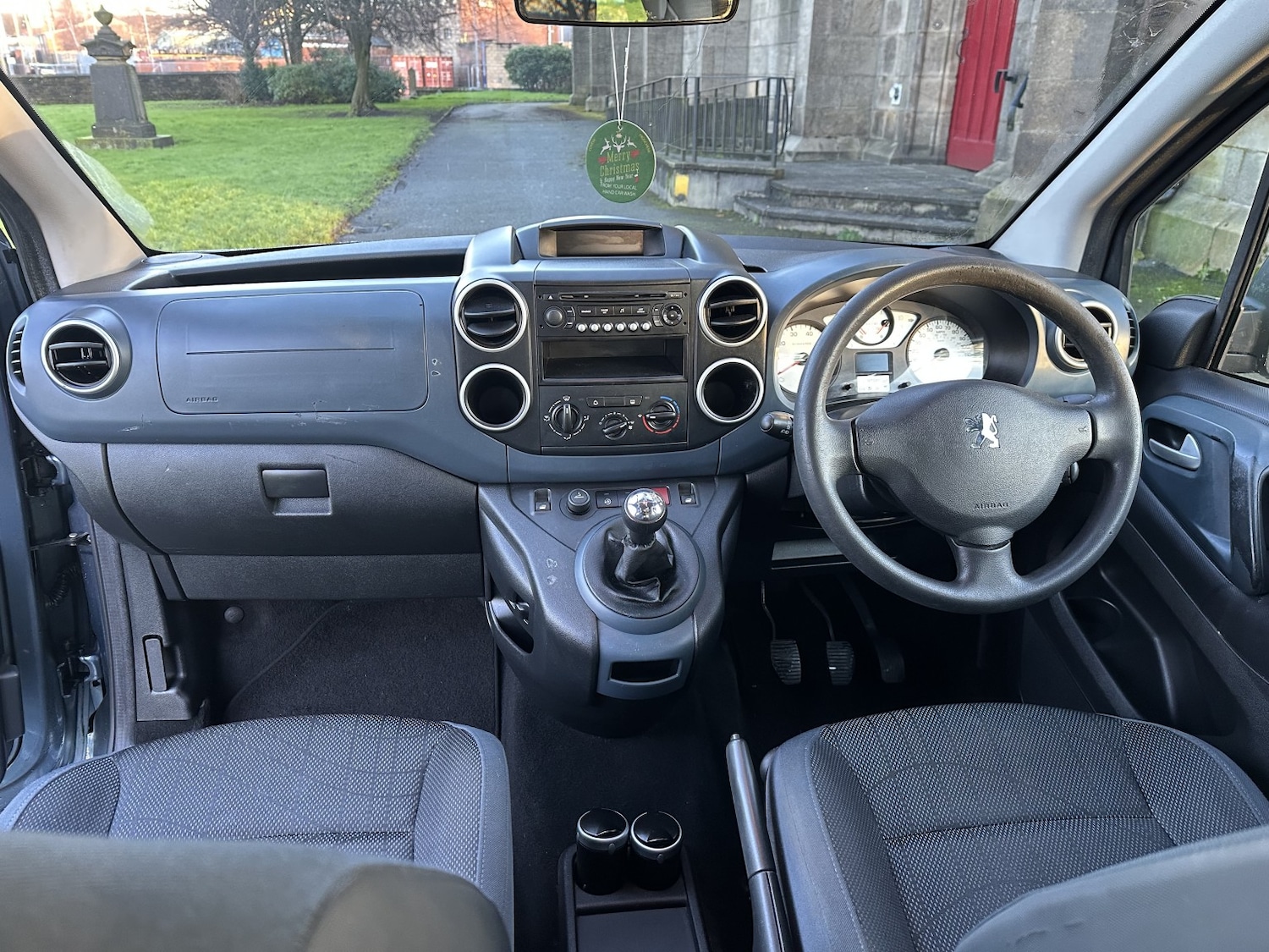 Used Peugeot Partner Tepee 2010 for sale - 77014781: Photo 17