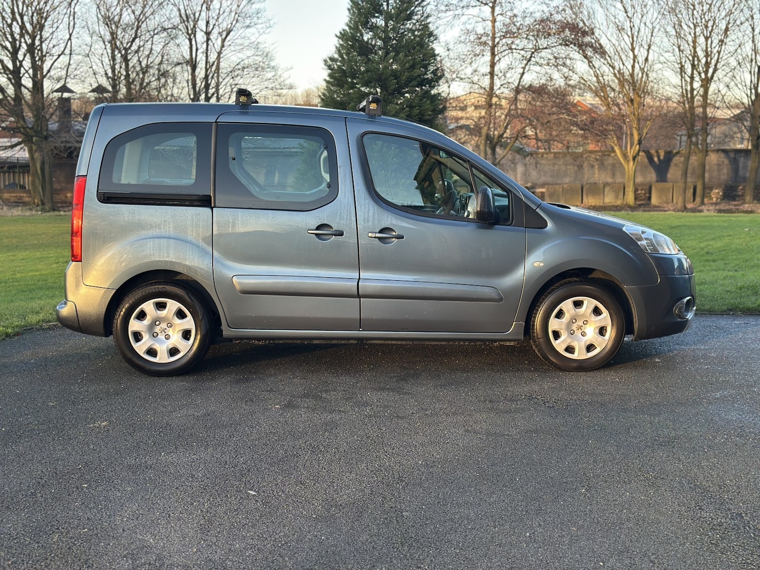 Used Peugeot Partner Tepee 2010 for sale - 77014781: Photo 5