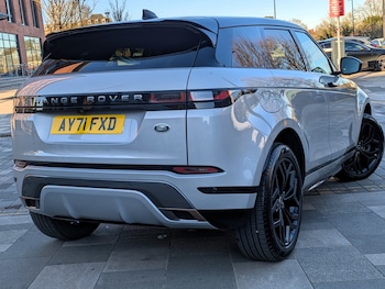 Used Land Rover Range Rover Evoque 2022 for sale - 77721393: Photo