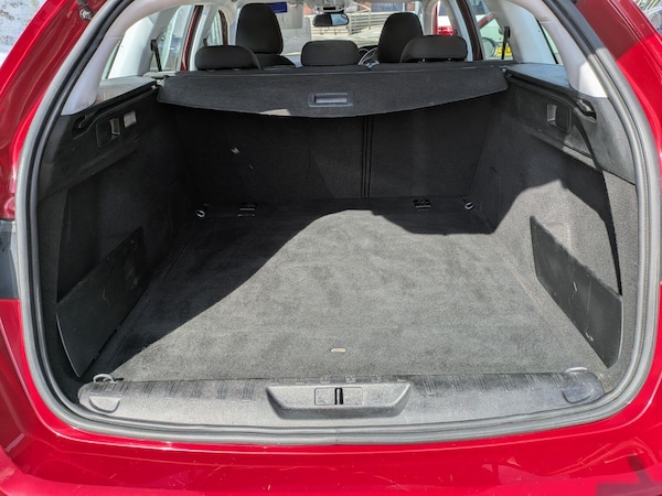 Used Peugeot 308 SW 2019 for sale - 76268477: Photo 15