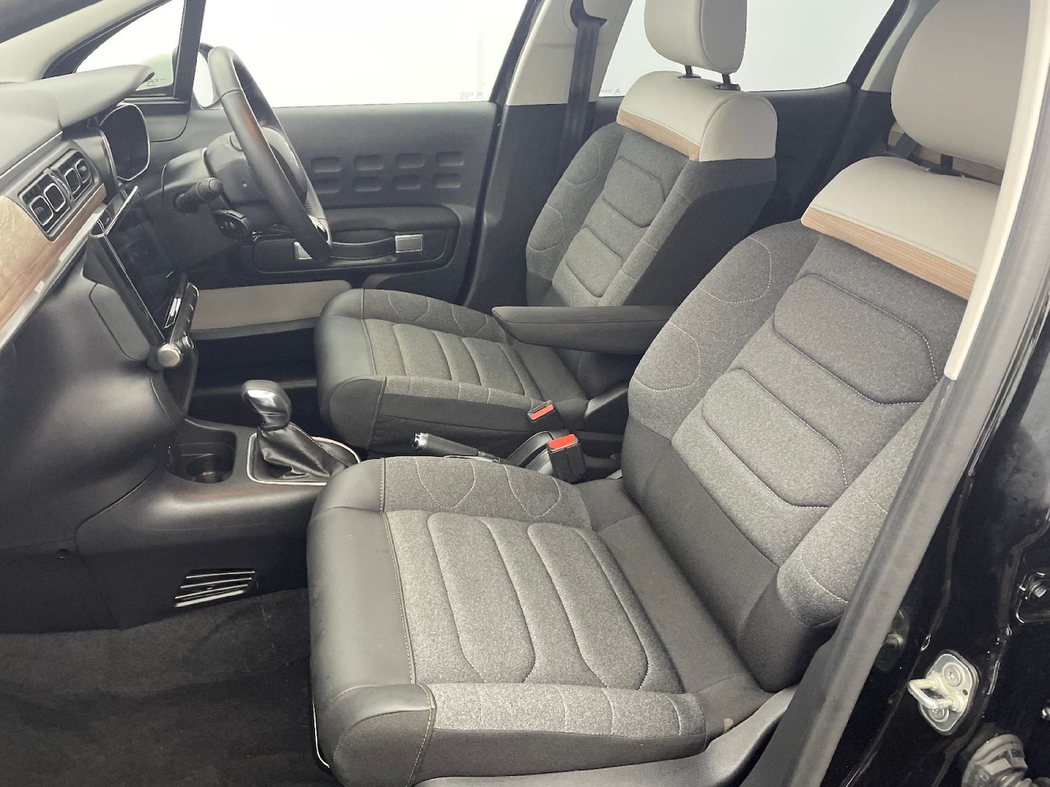 Used Citroen C3 2024 for sale - 77675684: Photo 11