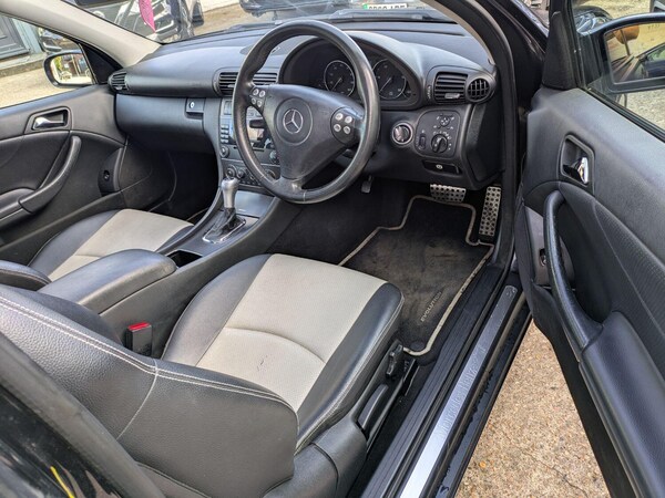 Used Mercedes-Benz C-Class 2008 for sale - 75093485: Photo 24