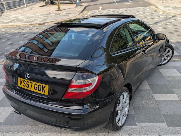Used Mercedes-Benz C-Class 2008 for sale - 75093485: Photo 5