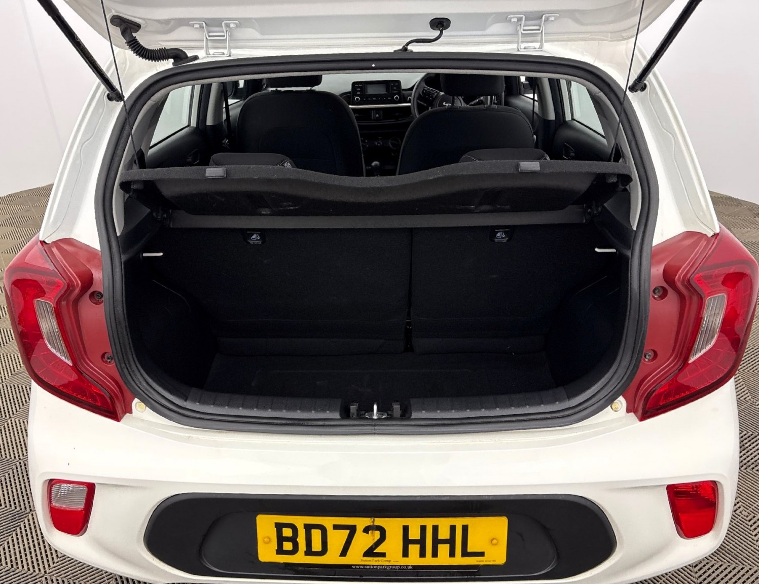 Used Kia Picanto 2023 for sale - 77643670: Photo 12