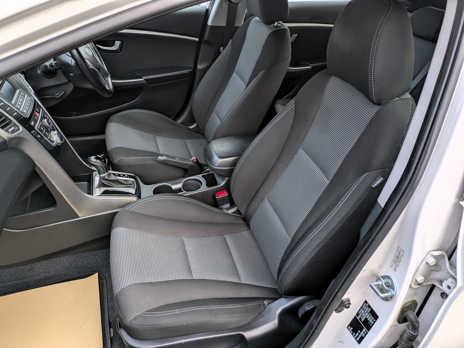 Used Hyundai i30 2013 for sale - 77555051: Photo 12