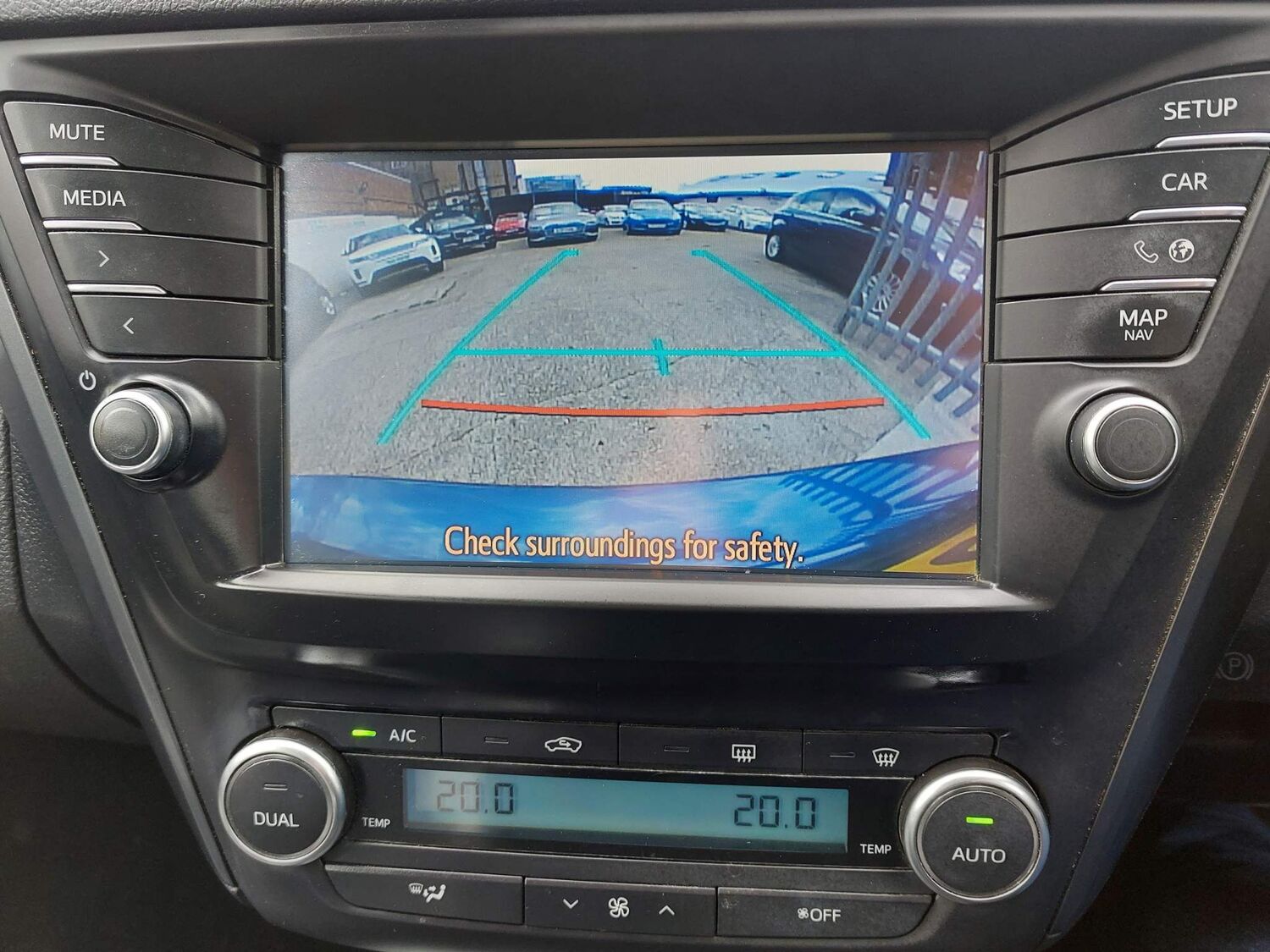 Used Toyota Avensis 2015 for sale - 76329774: Photo 19