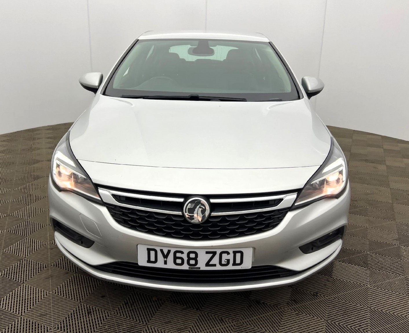 Used Vauxhall Astra 2018 for sale - 77409528: Photo 18