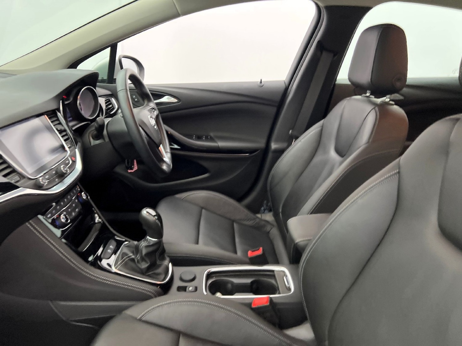 Used Vauxhall Astra 2018 for sale - 77409528: Photo 19