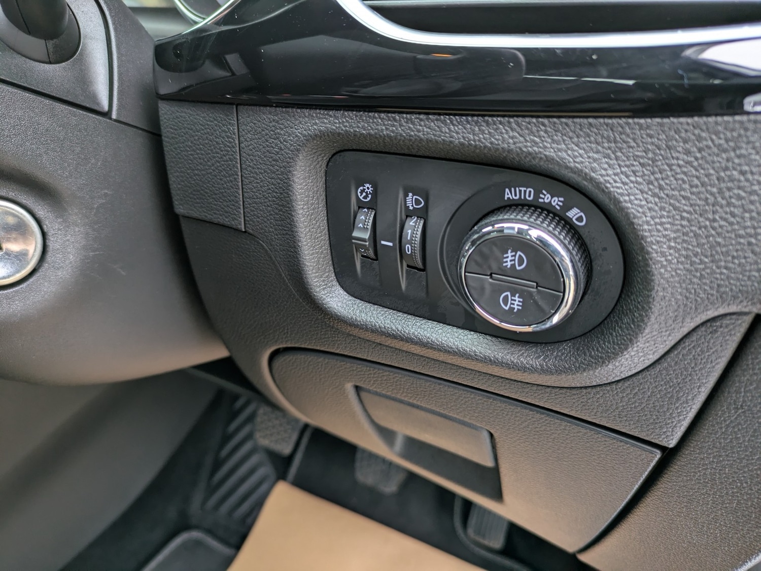 Used Vauxhall Astra 2018 for sale - 77409528: Photo 23