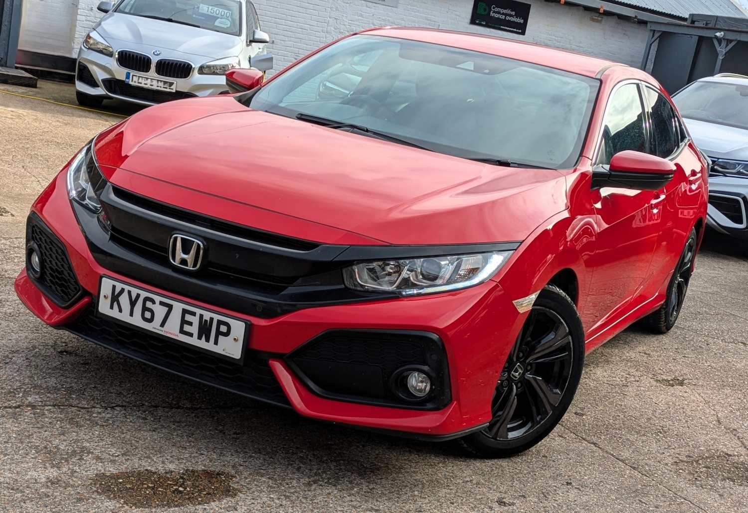 Used Honda Civic 2017 for sale - 76471269: Photo 4