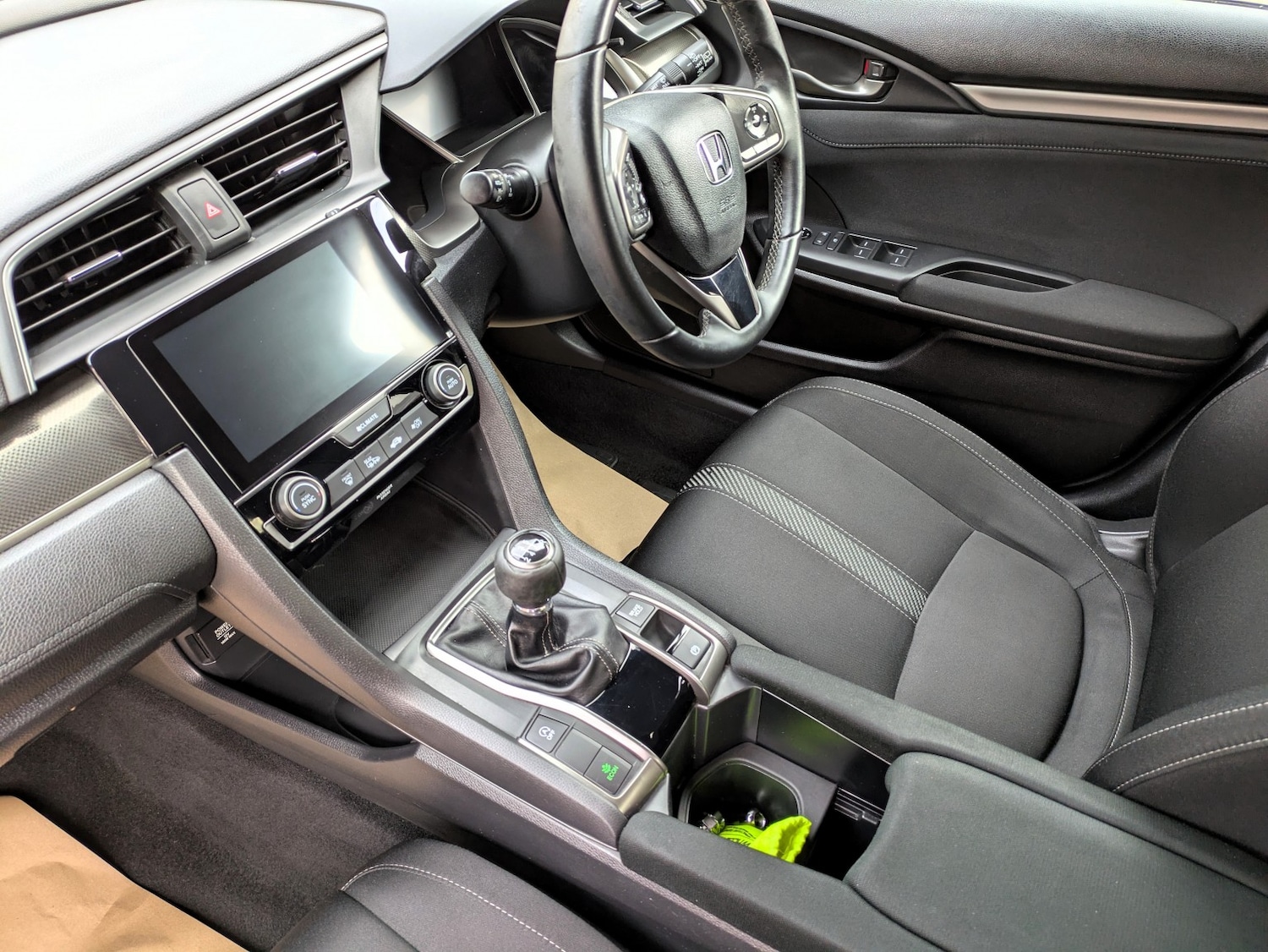 Used Honda Civic 2017 for sale - 76471269: Photo 6