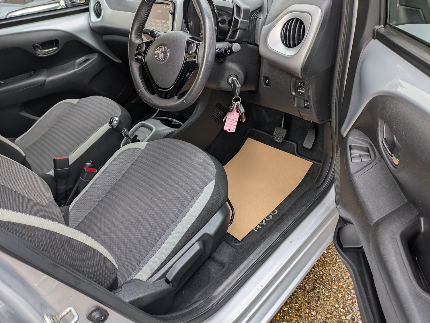 Used Toyota AYGO 2019 for sale - 78084449: Photo 11