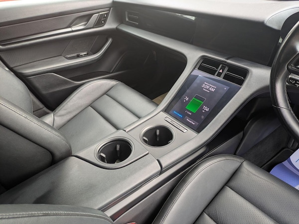 Used Porsche Taycan 2021 for sale - 74506463: Photo 14