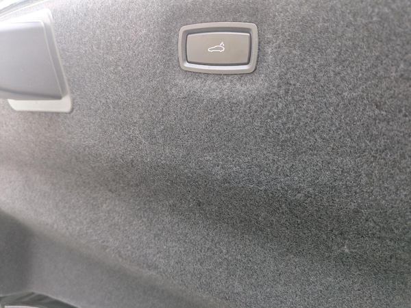 Used Porsche Taycan 2021 for sale - 74506463: Photo 20