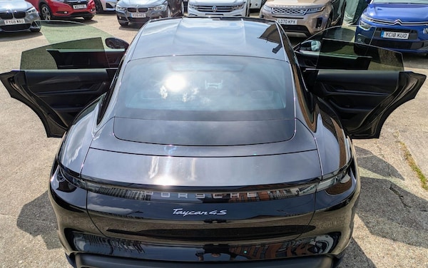Used Porsche Taycan 2021 for sale - 74506463: Photo 8