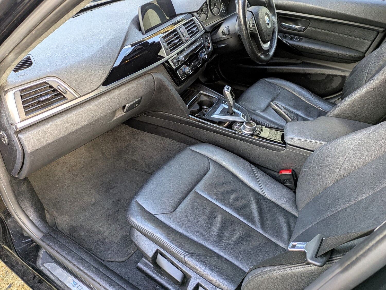 Used BMW 3 Series 2018 for sale - 77572743: Photo 14