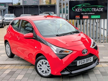 2021 - 1.0 VVT-i x-play 5-Door