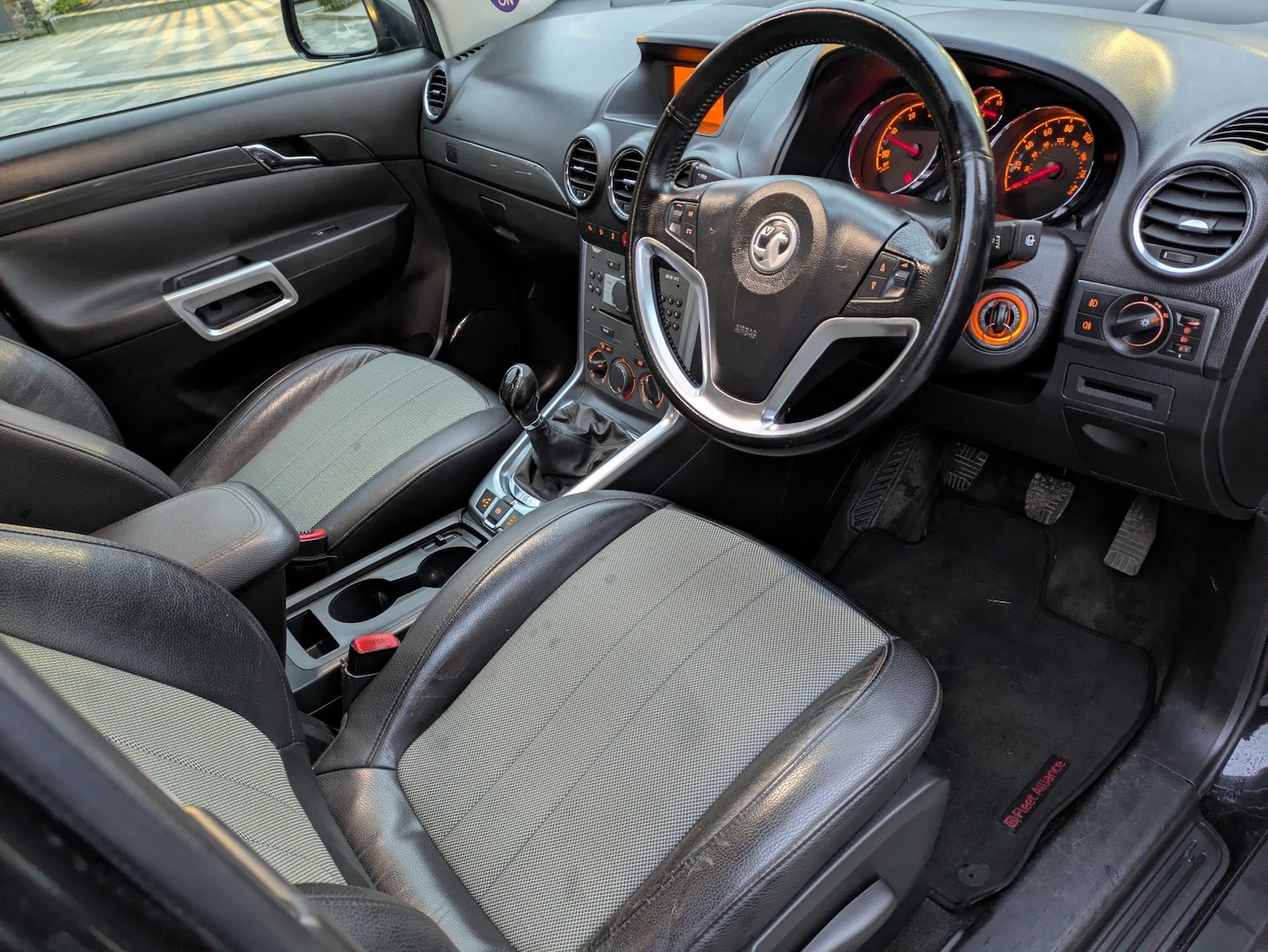 Used Vauxhall Antara 2012 for sale - 77548171: Photo 9